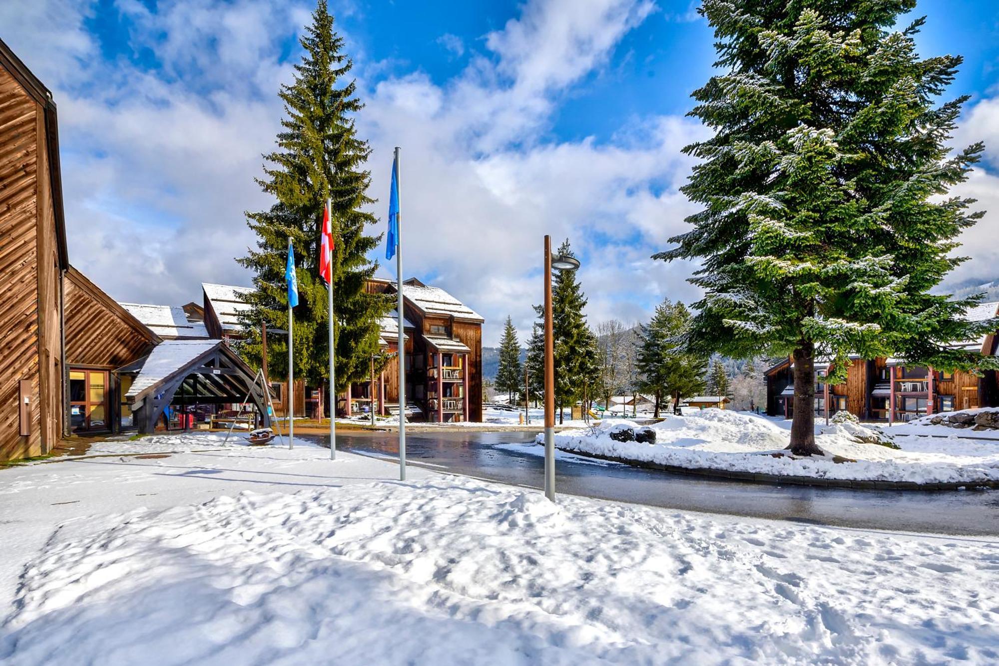 Village Club Les Tavaillons Ле-Карроз-д'Араш Экстерьер фото