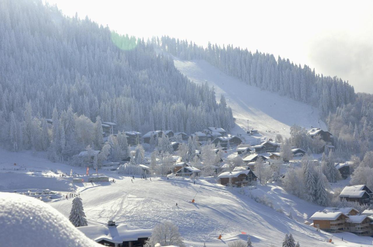 Village Club Les Tavaillons Ле-Карроз-д'Араш Экстерьер фото
